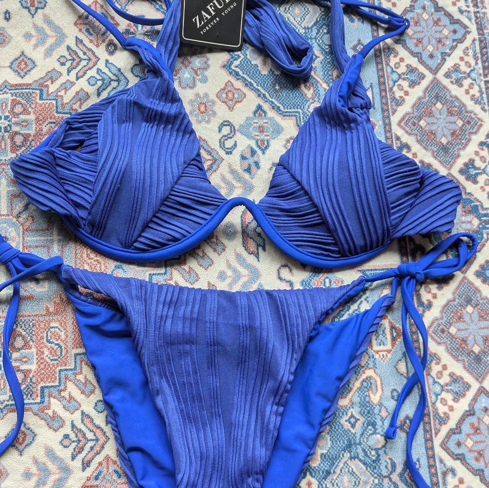 Women bikini set